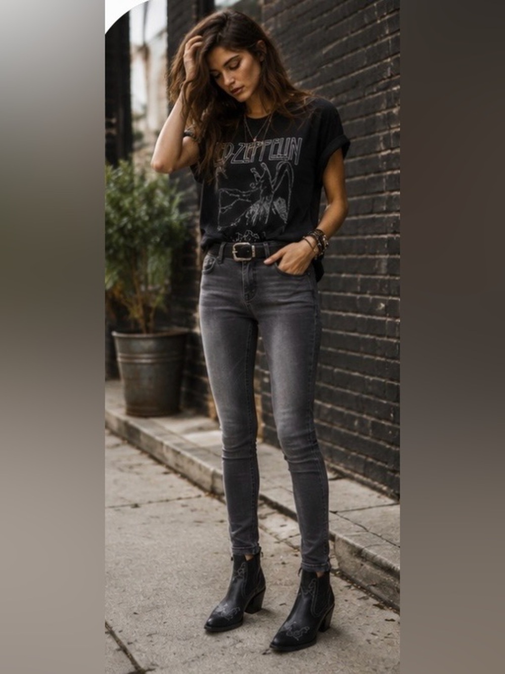 Free People FP Mid Rise Skinny Jeans Faded Black Gray Stretch Size 26 Grunge